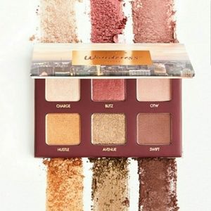 Wanderess Rush eyeshadow palette